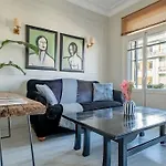 Cosy Historical Apartment